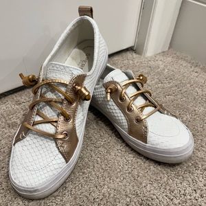 Sperry Women’s Crest Vibe Memory Foam Sneaker size 8.5